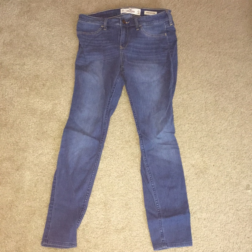 medium wash jeggings